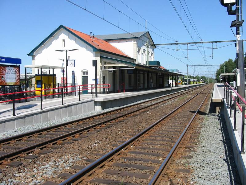 Station Nijkerk