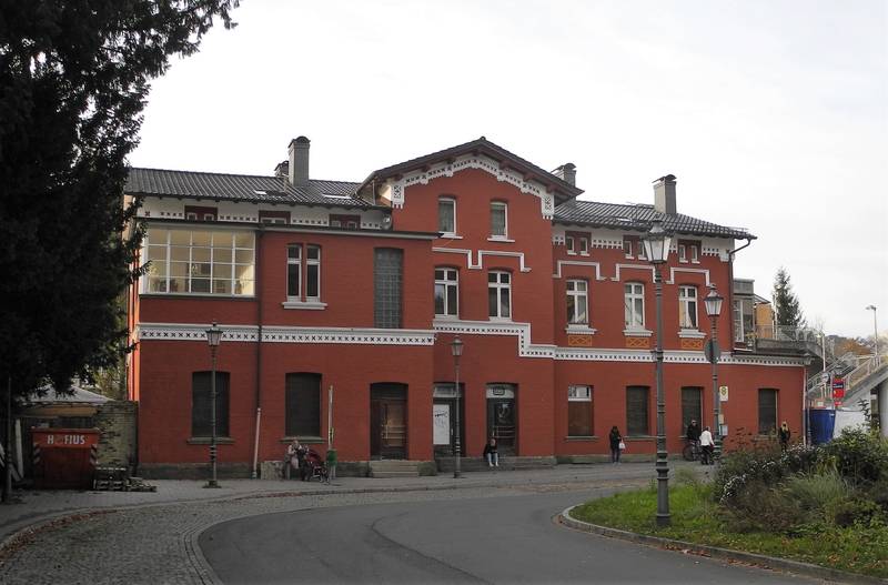 Velbert-Langenberg, Hauptstr. 6, Bahnhofempfangsgebäude