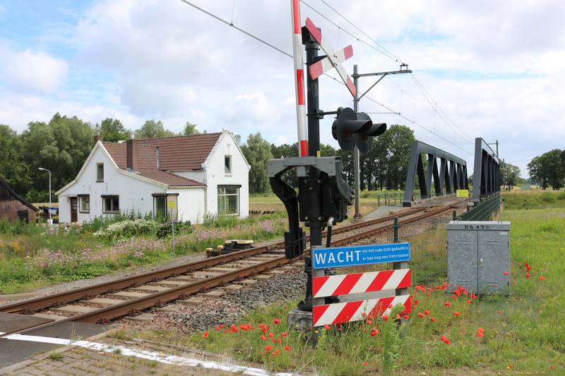 Voormalige stopplaats De Haandrik bij Gramsbergen (foto: Daniel van der Ree, 23 juni 2018)