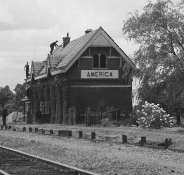 [...] Station America