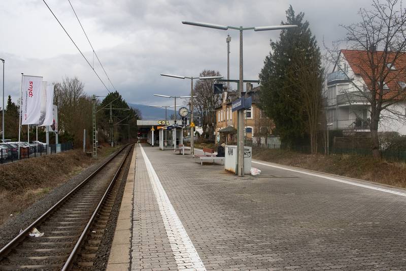 Bahnhof Niederhöchstadt, Eschborn