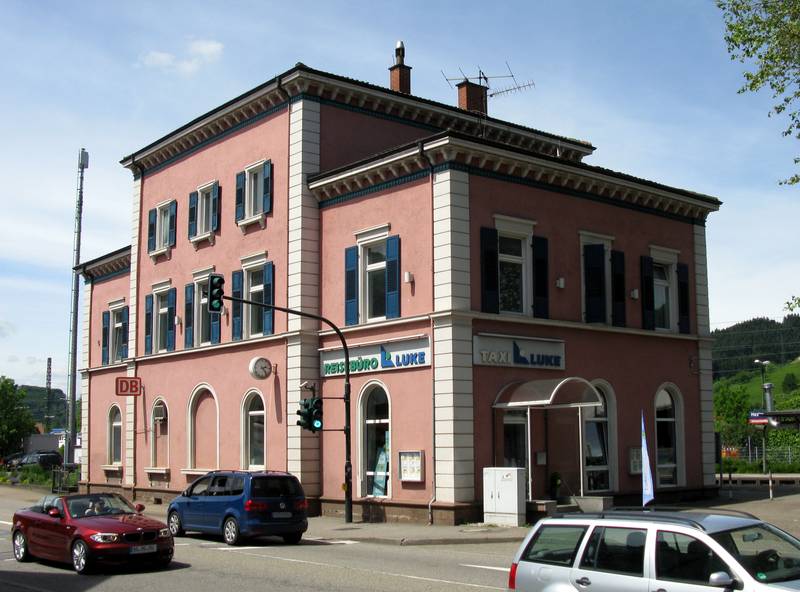 Bahnhofsgebäude von Haslach im Kinzigtal