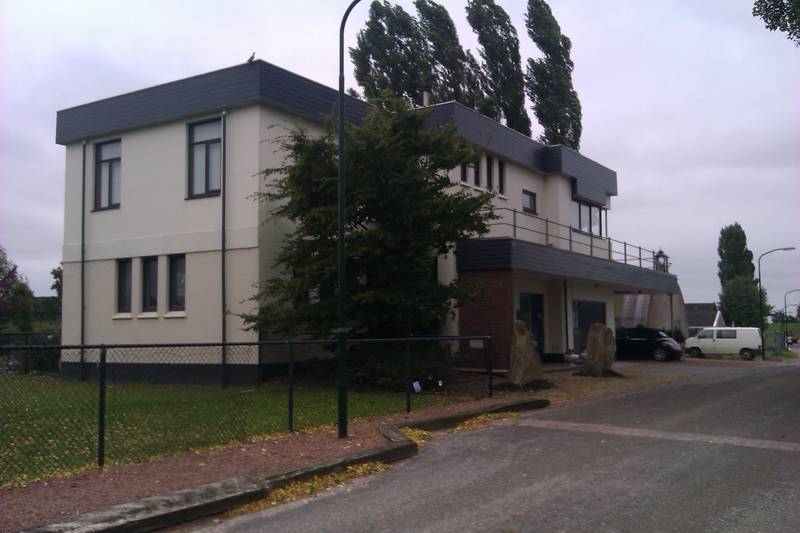 Voormalige stationsgebouw van Zoutkamp, flink verbouw na brand in de jaren 70