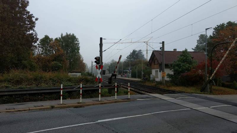 Singen Landesgartenschau station.jpg