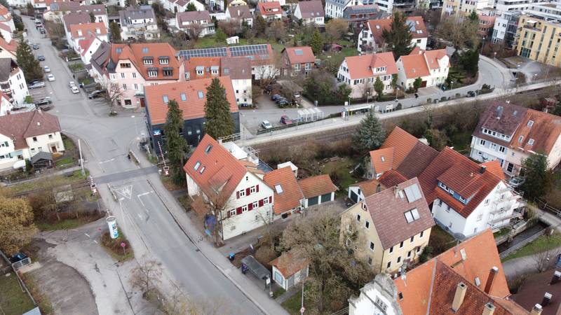 Luftfoto des Haltepunkts Derendingen (2023-01-29).jpg
