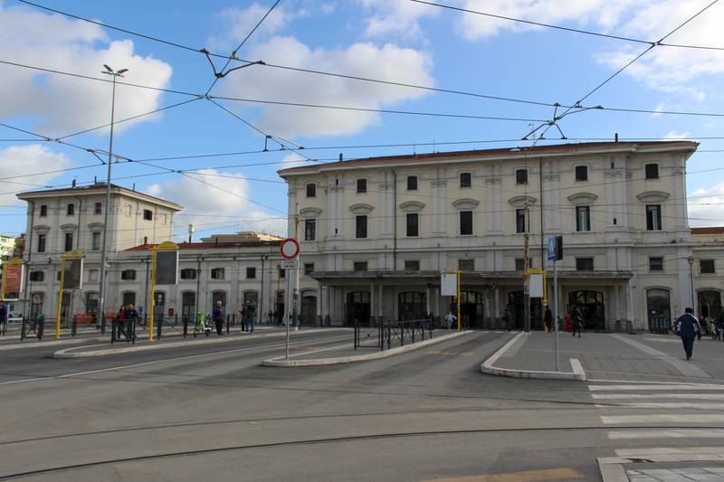Stazione di Roma Trastevere Marzo 2024.jpg
