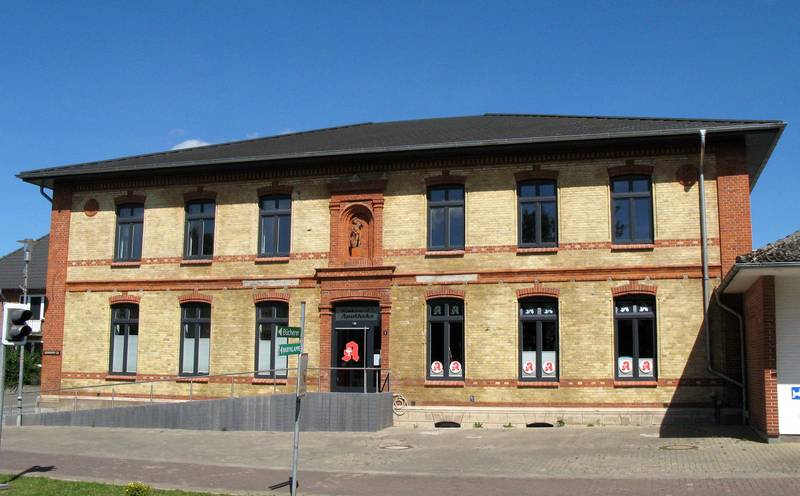 Sörup, Bahnhofstraße 1