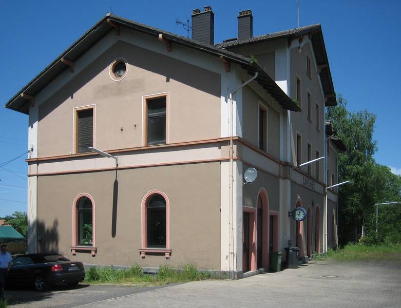 Empfangegebäude des Bf. Langmeil (Pfalz)