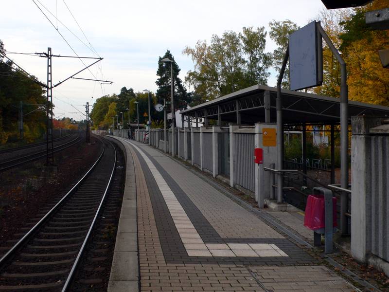 Haltepunkt Reichelsdorfer Keller, Blick von Süden auf den Bahnsteig