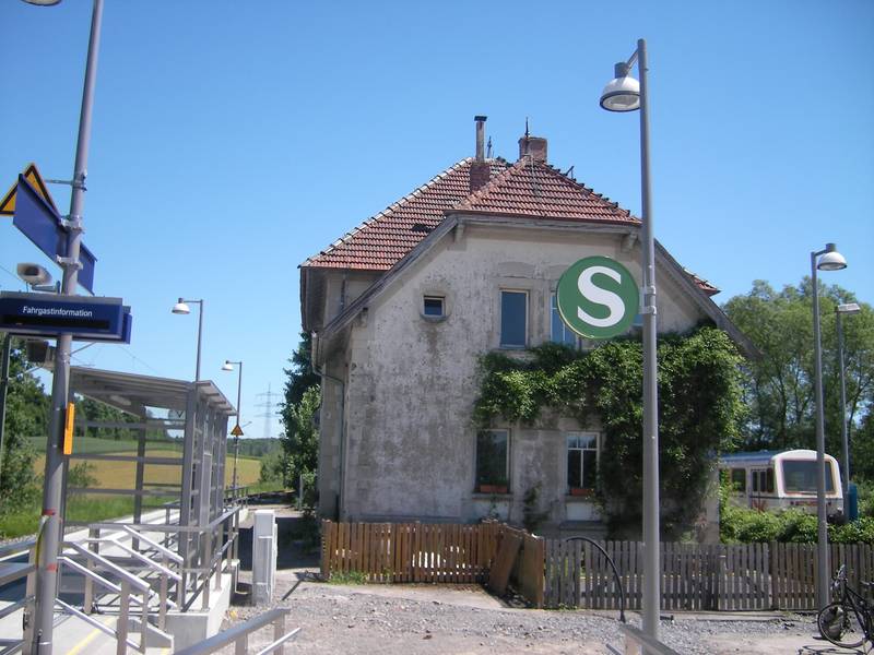 Haltepunkt Neckarbischofsheim Nord.JPG