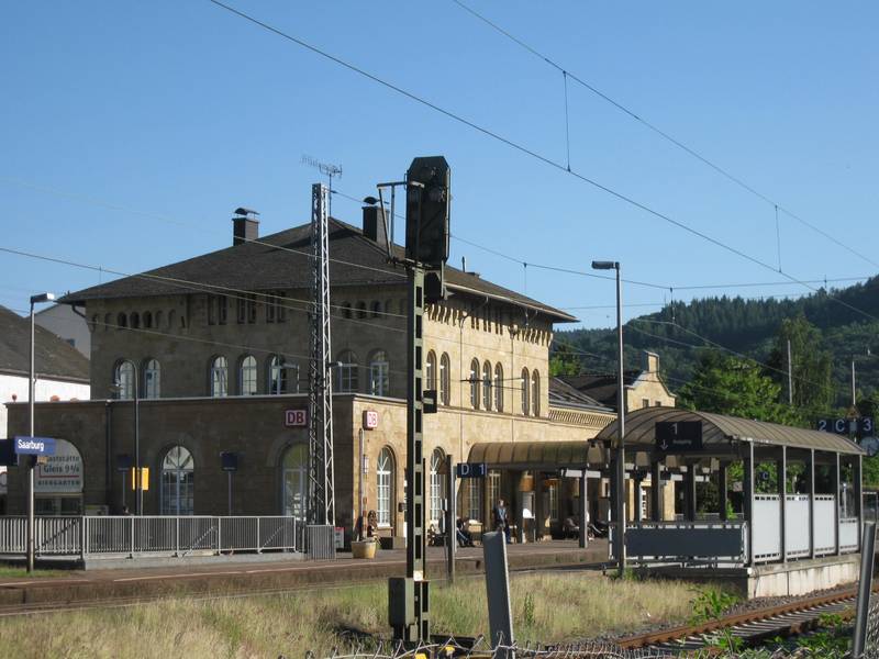 Bahnhof Saarburg 2009.jpg