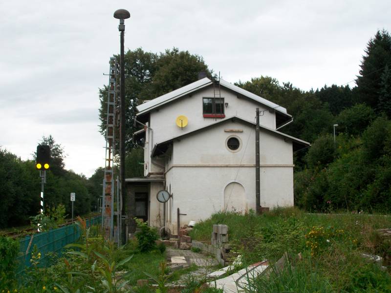 Haltepunkt Reifland-Wünschendorf, Empfangsgebäude (2016)
