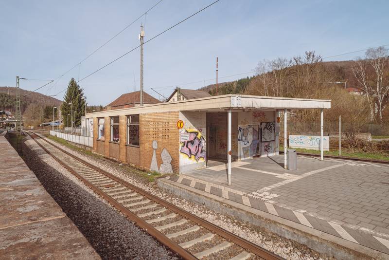 View on the platform of the train station Scheidt Saar.