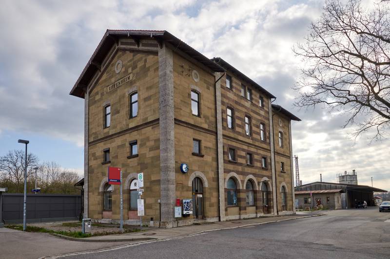 Uffenheim: Bahnhof, Empfangsgebäude
