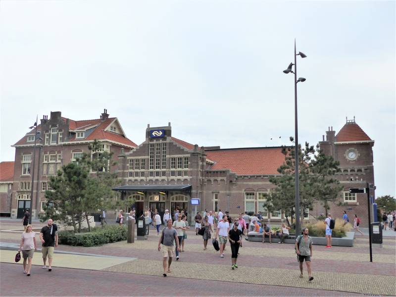 Zandvoort aan Zee.jpg