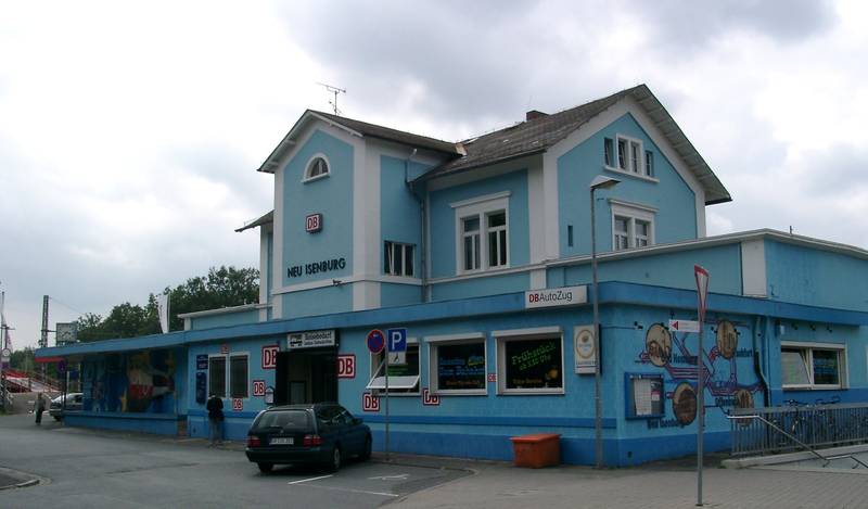 Neu Isenburg Bahnhof 20070831.jpg