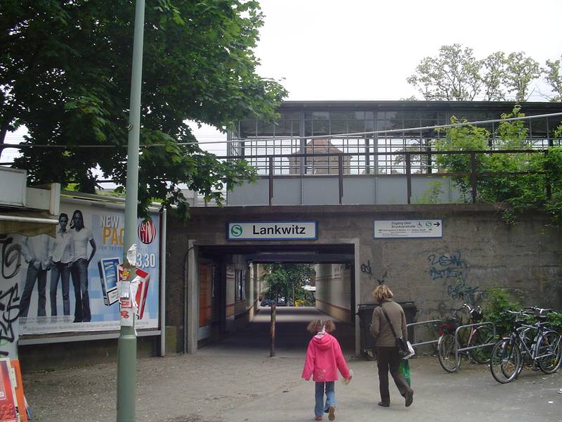 S-Bahnhof Lankwitz von Norden aus gesehen