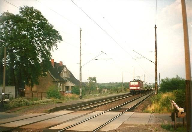 Baitz train stop.