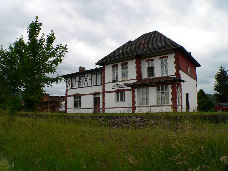 Ehemalige Bahnlinie Schwebda-Wartha: Bahnhof Großburschla