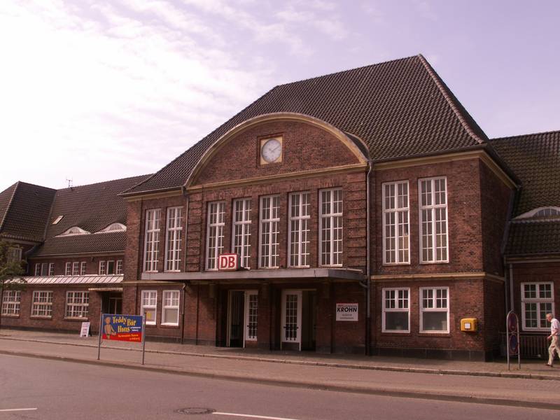 Schleswigbahnhof.JPG