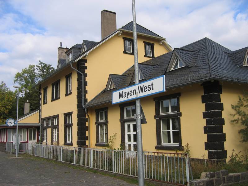 Bahnhof Mayen West.