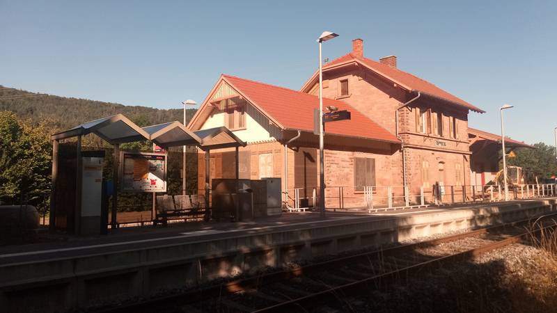 Bahnhof Rippberg, ehemaliges Empfangsgebäude