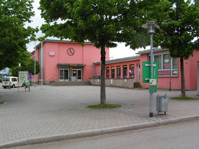 Bahnhof Freilassing, 13 km from Bad Reichenhall, Deutschland (Zone 33).