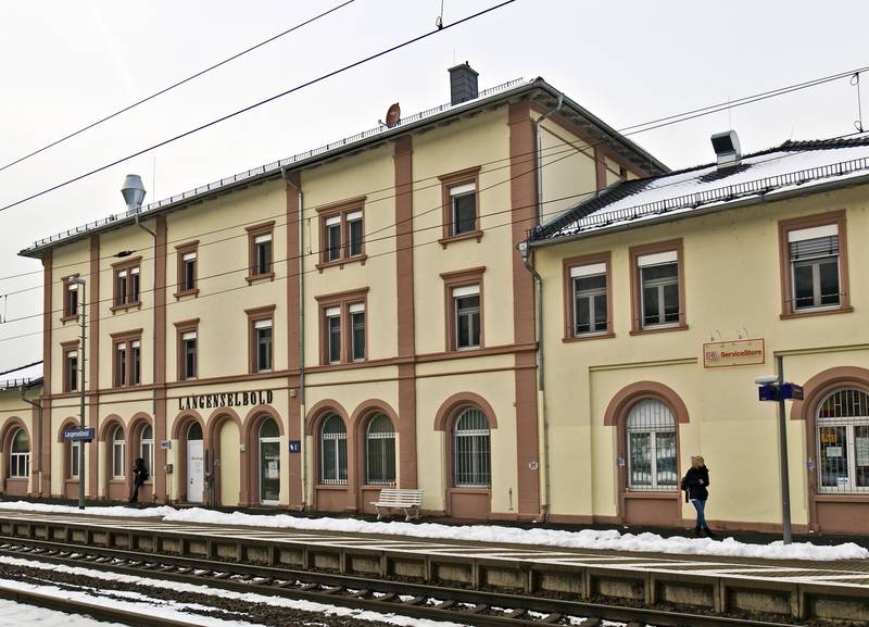 Langenselbold Bahnhof 20101210.jpg