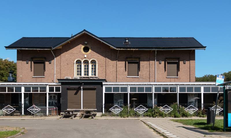 Lochem, brasserie Floris in the train station