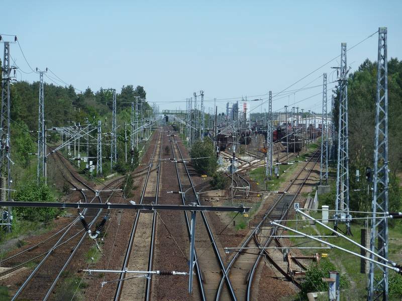 Blick von Südwesten auf den Bahnhof Seddin