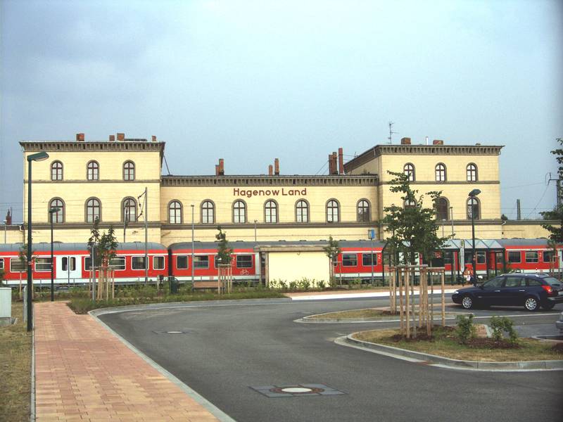 train station <i>Hagenow Land</i>