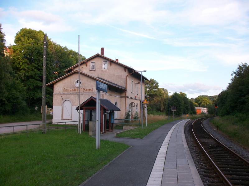 Bahnhof Leubsdorf, Empfangsgebäude (2016)
