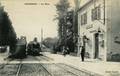 PRESSINS (Isère) - Intérieur de la gare et les trains - Editeur : Carret, photographe.