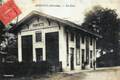 PORTETS (Gironde) - La cour de la gare.