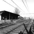 166338, Gezicht op de goederenloods bij het N.S.-station Schagen te Schagen., Nederlandse Spoorwegen, fotograaf