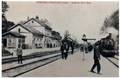 BRIENNE le CHATEAU (Aube) - Intérieur de la gare - Arrivée du train.