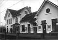 150711, Gezicht op de perronzijde van het N.S.-station Meerssen te Meerssen., Nederlandse Spoorwegen, fotograaf