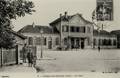 6 - CREPY en VALOIS (Oise) - La cour de la gare - Editeur : B.F. à Paris.