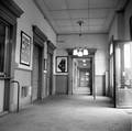 166150, Interieur van het N.S.-station Winterswijk te Winterswijk: hal., Nederlandse Spoorwegen, fotograaf