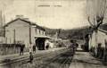 GENOLHAC (Gard) - La gare, côté des voies - Editeur : J. Gascuel, photographe à Bessèges.
