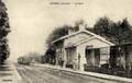 Voici une série de cartes postales anciennes de la commune de Cérons (Gironde).

CERONS (Gironde) - La gare, arrivée d'un train.