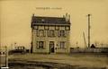 TINCQUES (Pas-de-Calais) - La cour de la gare.