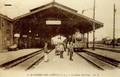 Voici une série de cartes postales anciennes de la commune de Saint-Pierre-des-Corps. (37)

SAINT-PIERRE des CORPS (I.-et-L.) - La Gare, intérieur - Editeur : A.P. n°4.