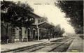 LAMBESC (Bouches-du-Rhône) - Vue intérieure de la gare.