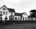 150534, Gezicht op de perronzijde van het N.S.-station Meerssen te Meerssen., Nederlandse Spoorwegen, fotograaf