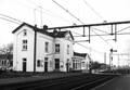 150017, Gezicht op het  N.S.-station te Akkrum., Nederlandse Spoorwegen, fotograaf