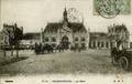 VALENCIENNES (Nord) - La place de la gare - Editeur : H.D.V. n°50bis.
