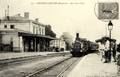 Ce sujet présente une série de cartes postales anciennes de la Gare et des Trains de Château-Gontier (Mayenne)