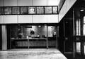 155109, Interieur van het N.S.-station Groningen te Groningen: hal met reisbureau., Nederlandse Spoorwegen, fotograaf