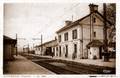 MONTMOREAU (Charente) - La Gare - Editeur : Combier à Macon.